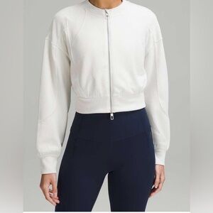 Lululemon Ribbed Softstreme Cropped Jacket Bone Size 2